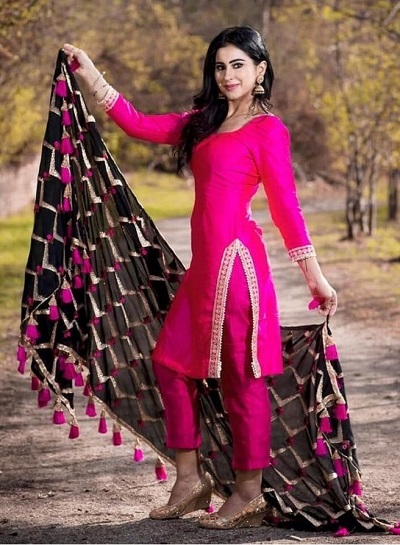 Plain Punjabi Suit With Heavy Dupatta