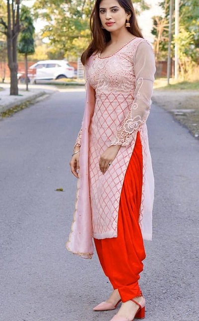 Simple Punjabi Kurti With High Side Slit