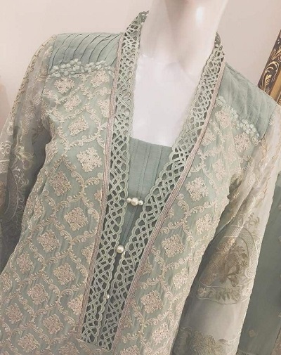 Lace Work plunging neckline Design