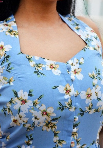 Sweetheart Neckline With Buttons