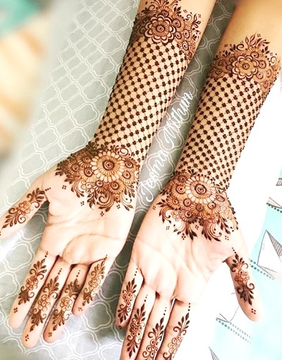 Arabic Designer Mehndi With Jewellery Design