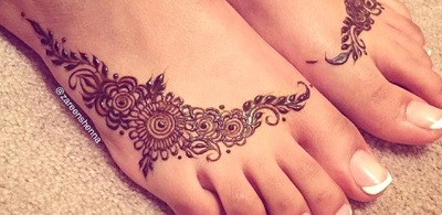 Cute And Easy Foot Mehndi Pattern For Girls