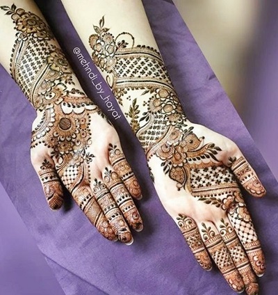 Extended Mehndi Pattern With Intricate Mehndi Design