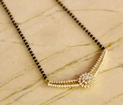Stylish diamond mangalsutra pendant