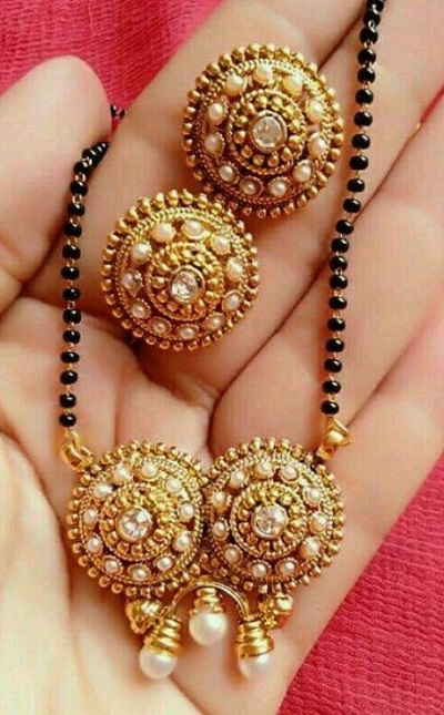 Traditional gold and pearl work mangalsutra pendant