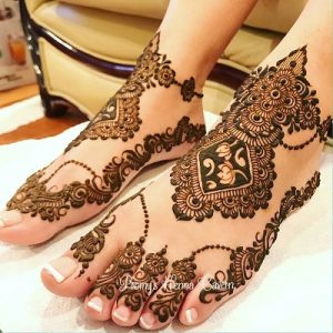 80 Beautiful Bridal Mehendi Designs Images for Feet (2023) - Tips and ...