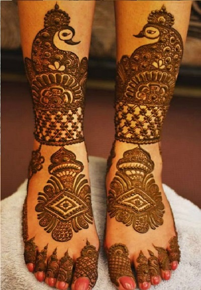 Peacock And Floral Foot Mehndi Pattern