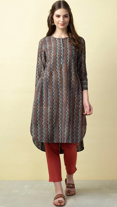 Round hemline loose kurta with red solid pants