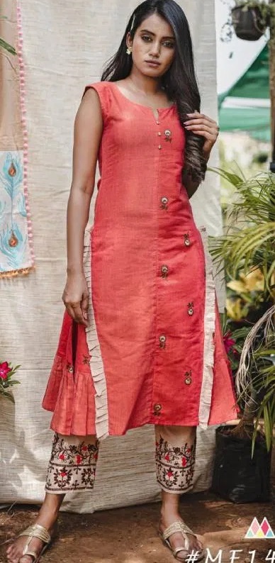 Sleeveless long kurta with embroidered cropped pants