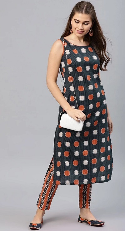 Sleeveless printed long kurta with printed pants