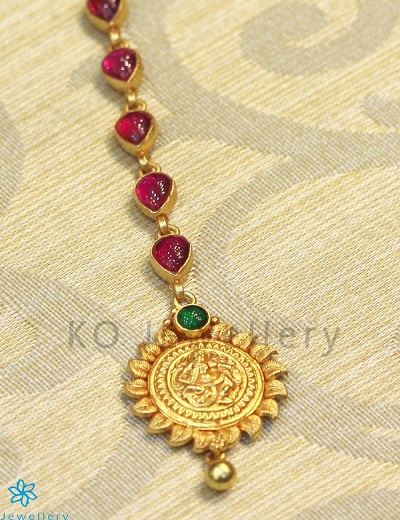 Coin Jewellery Maang Tika With Green And Pink Stones