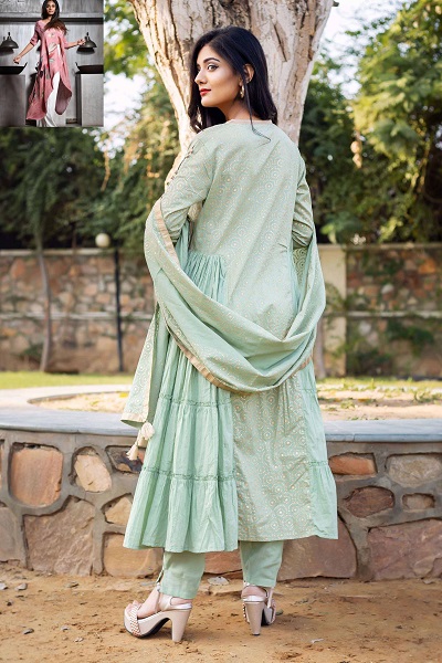 Tiered long kurta with full sleeves