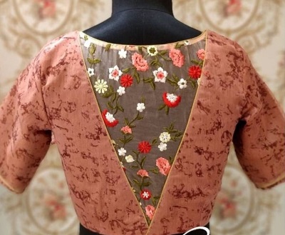 V Neckline For Blouse With Patch Work