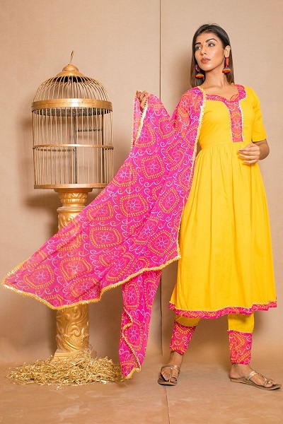 Yellow Cotton Anarkali With Bandhej Dupatta