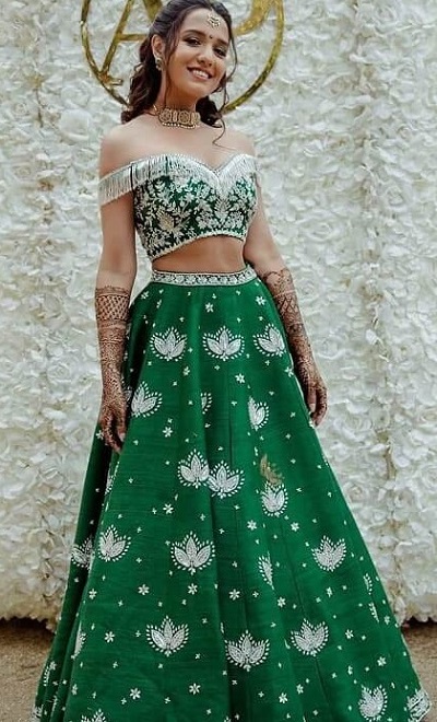 Heavy Embellished Blouse With Lehenga For Mehndi Bridal Function