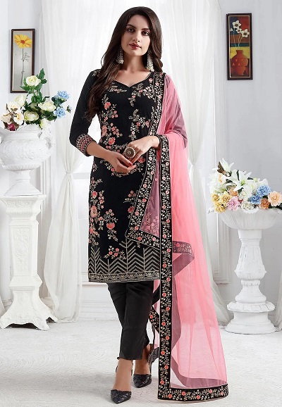 Boutique Style Georgette Salwar Suit With Pink Dupatta