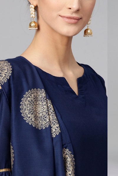 Simple round Kurti neckline with center V notch