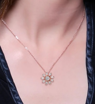 Floral Pendant With Thin Chain For Office Dresses