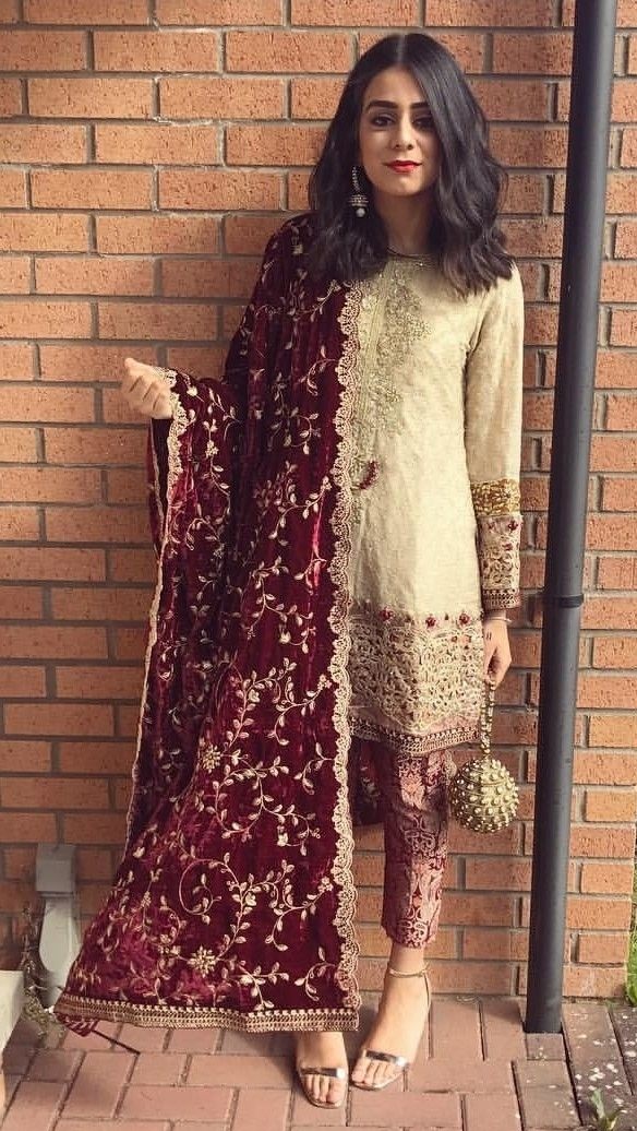 Maroon heavy embroidered velvet Dupatta for salwar suit