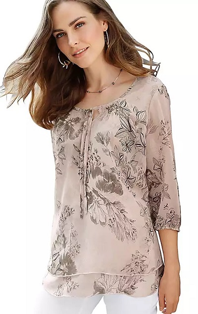 Chiffon top with three fourth sleeves