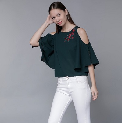 Flared sleeves cold shoulder for the men