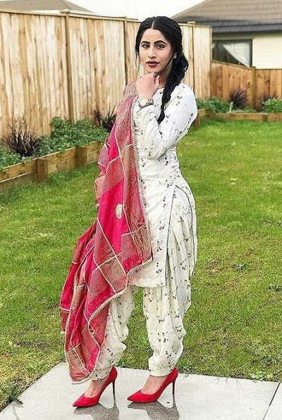 White And Pink Patiala Suit Design