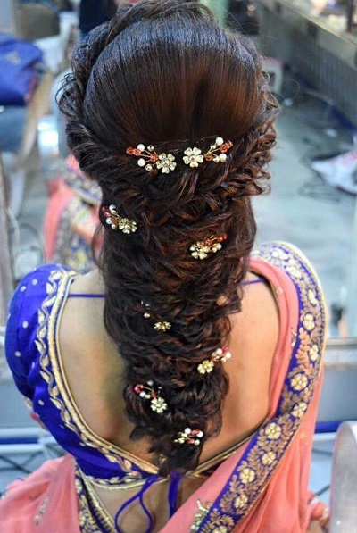 Reception Lehenga hairstyle with pins