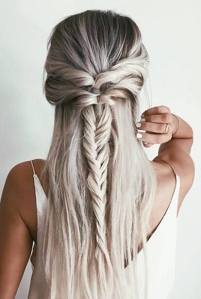 Stylish casual fishtail braiding style