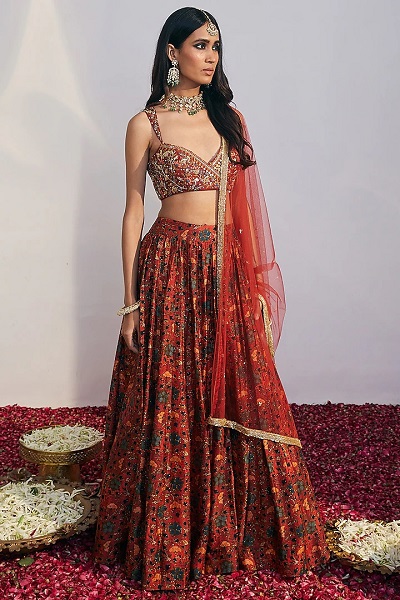 Designer lehenga choli with dupatta set