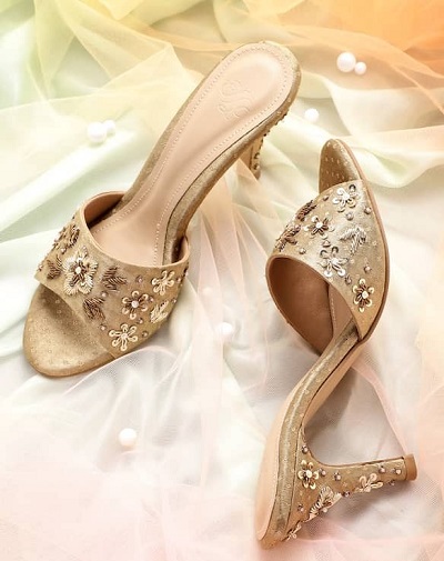 Golden Mules With Heel