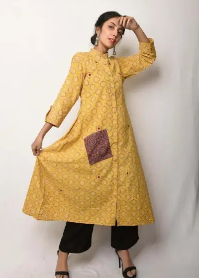 A Line Pocket Style Centre Slit Kurti