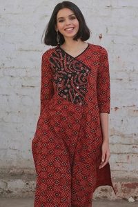 Latest 30 Akrakh Print Kurti Designs (2022) - Tips and Beauty