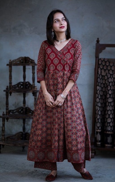 Pattern Yoke Design Kurti