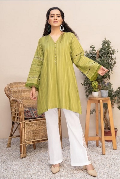 Short Bell Sleeve Loose Kurti 