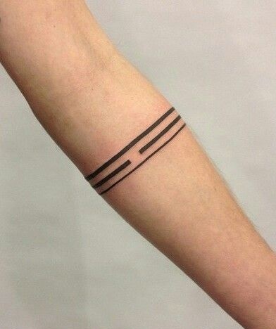 Minimalist Armband Tattoo For Men And Women
