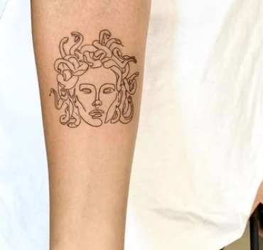 Simplistic medusa tattoo