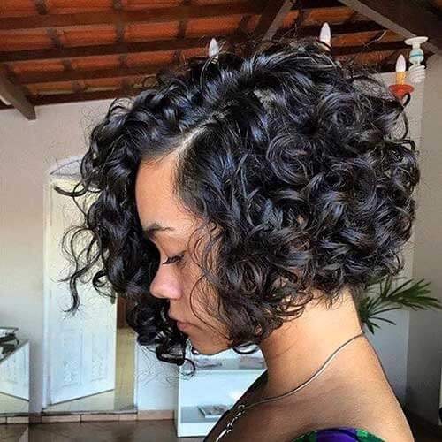 Blunt Cut Hairstyle for Curly Hair