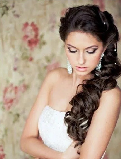 Curled bridal half Updo Hairstyle
