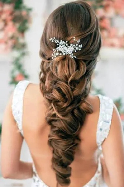 Hair accessory loose braided hair