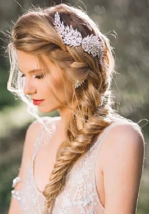 Loose Side Braided Hairstyle