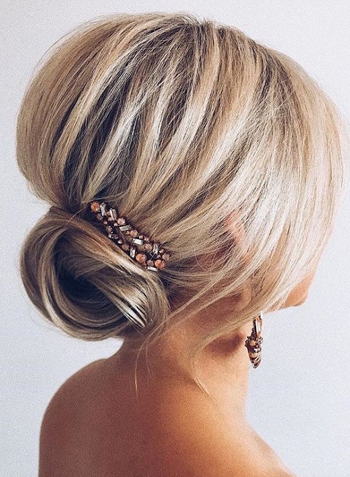 Low Chignon Bun