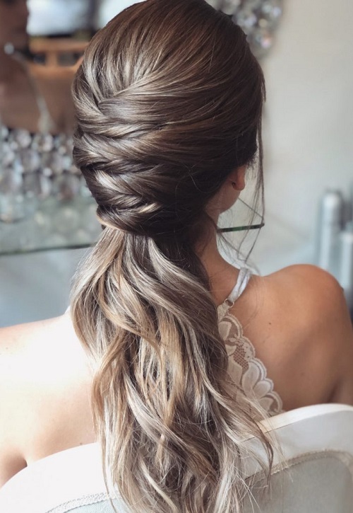 Overlapping Bridal Hair