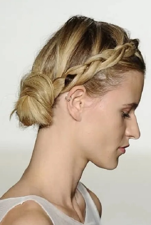 Simple Wedding Style For Short Hair