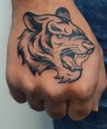 Latest 60 Hand Tattoos For Men and Women - Tips and Beauty