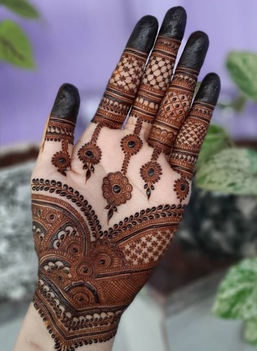 Dark Karwa Chauth Mehndi