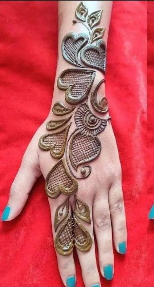 Intricate Intertwined Mehndi Pattern